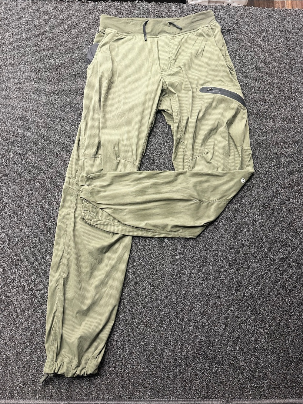 Lululemon Men’s M Green Seawall Track Pant II Unlined Pull On Hiking